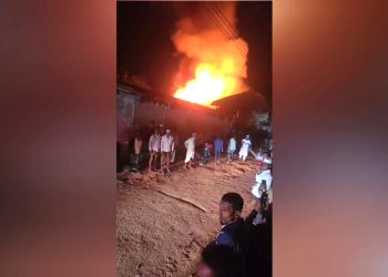 কাঠালিয়ায় অগ্নিকান্ডে দুইটি বসত ঘর ও চারটি ব্যবস্যা প্রতিষ্ঠান ভস্মীভুত