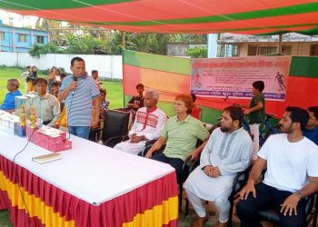 ঝালকাঠিতে রাইজিং লায়ন ফুটবল একাডেমির উদ্ভোধন উপলক্ষ্যে প্রীতি ফুটবল ম্যাচ 