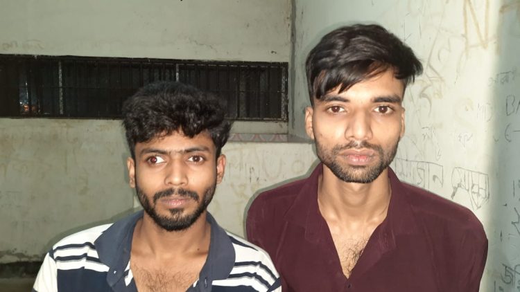 রাজাপুরে ইয়াবাসহ বিএনপি সভাপতির ছেলে আটক