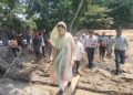 ঝালকাঠিতে নদীভাঙন কবলিত এলাকা পরিদর্শনে এমপি জীবা আমিনা খান
