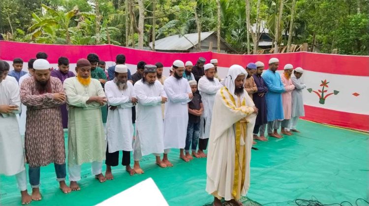 সৌদির সঙ্গে মিল রেখে আগামীকাল রাজাপুরে অর্ধশত পরিবারে ঈদুল আজহা উদযাপন