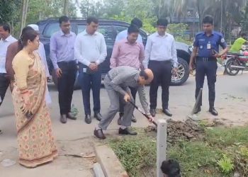 ঝালকাঠি শহরের ৯ খালের সীমানা পিলার স্থাপন কাজের উদ্বোধন