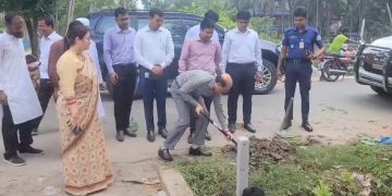 ঝালকাঠি শহরের ৯ খালের সীমানা পিলার স্থাপন কাজের উদ্বোধন