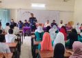 কাঠালিয়ায় পুলিশ কর্মকর্তার শিক্ষার্থীদের মাঝে নৈতিক শিক্ষা ও মাদক নিয়ে আলোচনা