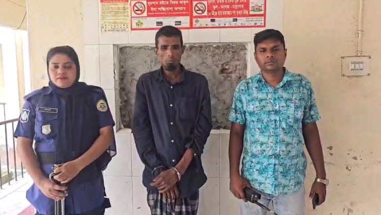 ঝালকাঠির নলছিটিতে ইকবাল হত্যা: রিমান্ডে রাজ্জাকের স্বীকারোক্তি, অস্ত্র উদ্ধার