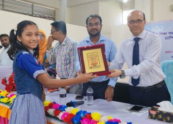 জাতীয় পর্যায়ে বিতর্ক প্রতিযোগিতায় কাঠালিয়ার বিজয়ী শিক্ষার্থীদের সংবর্ধনা অনুষ্ঠিত