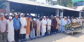 সাংবাদিক এইচ এম নাসির উদ্দিনের মায়ের জানাজা সম্পন্ন, বিভিন্ন মহলের শোক